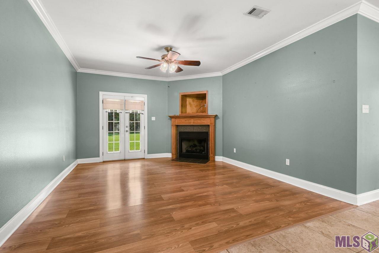 20320 Riverside Road Springfield, LA 70462 - Photo 8 of 19