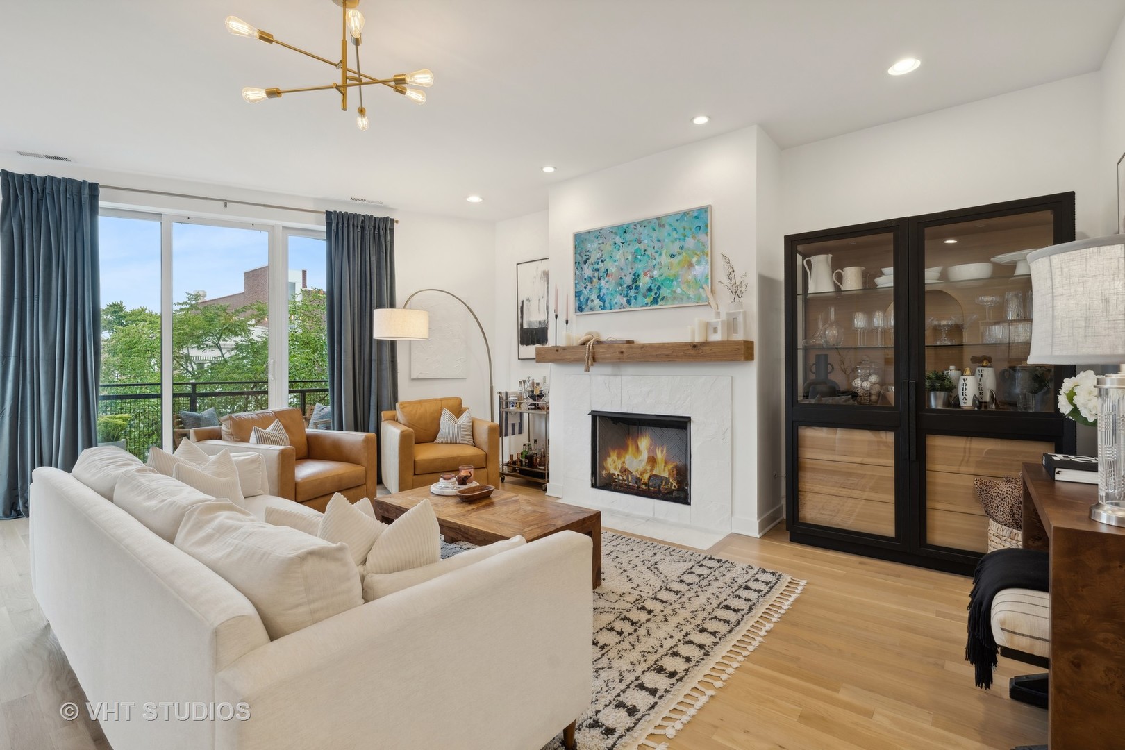 2120 West Division Street, Unit 2 Chicago, IL 60622 - Photo 3 of 28