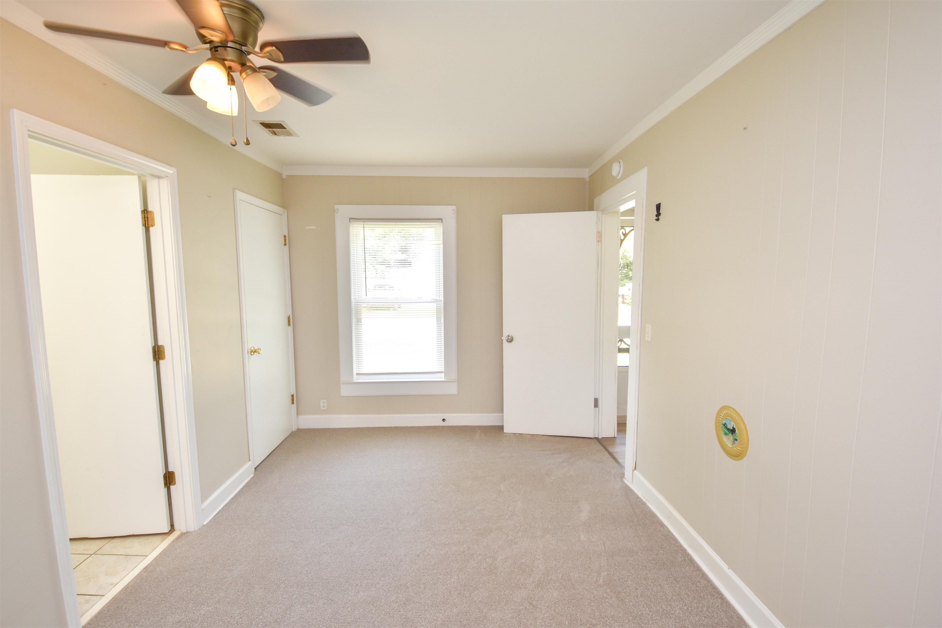 406 Blue Ridge Street Easley, SC 29640 - Photo 9 of 12 Gallery Image 9