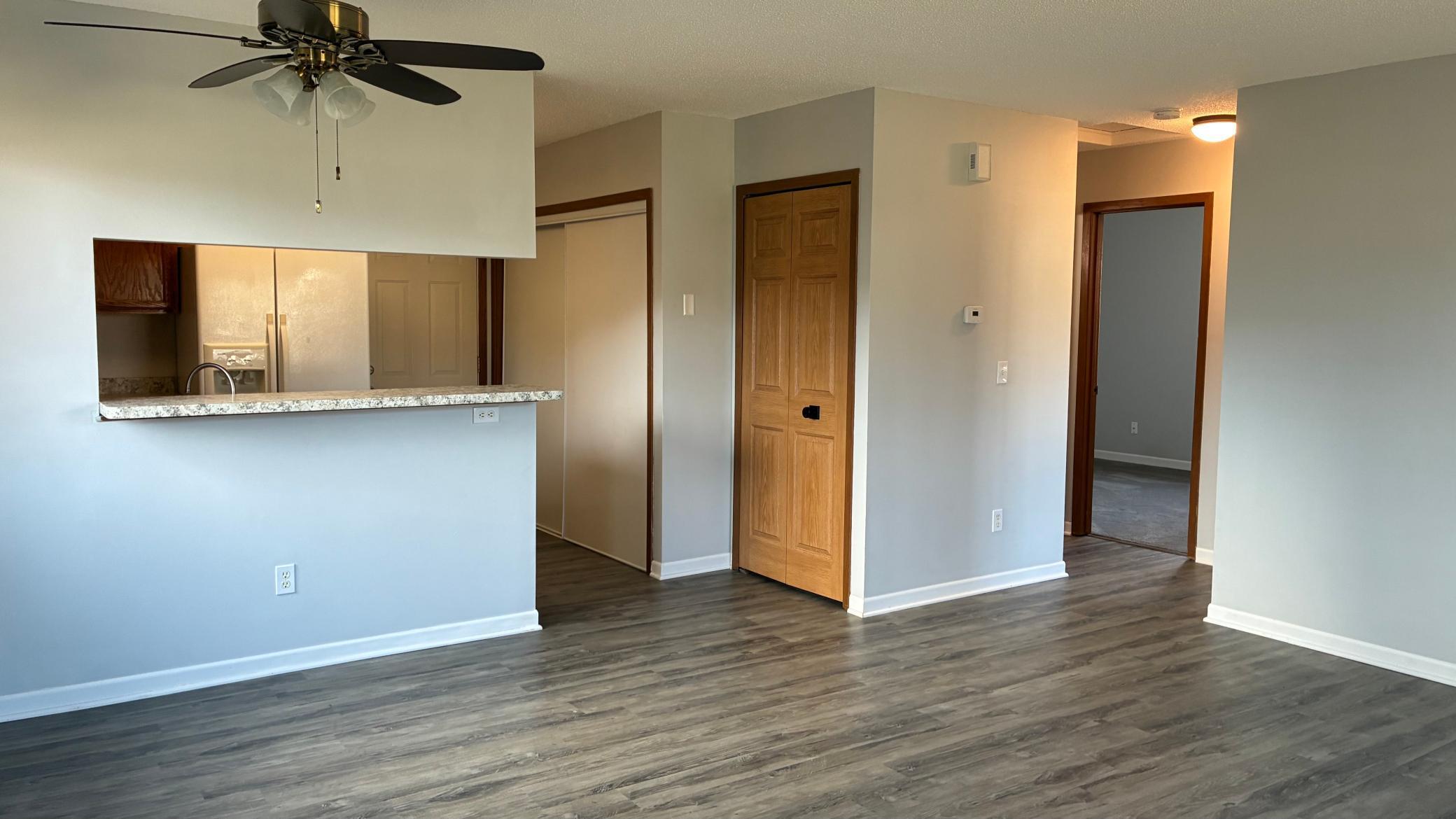 1640 Helena Road North Oakdale, MN 55128 - Photo 5 of 21