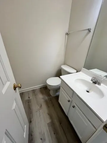 $2,575 | 915 Wendlebury Court, Alpharetta, GA 30004