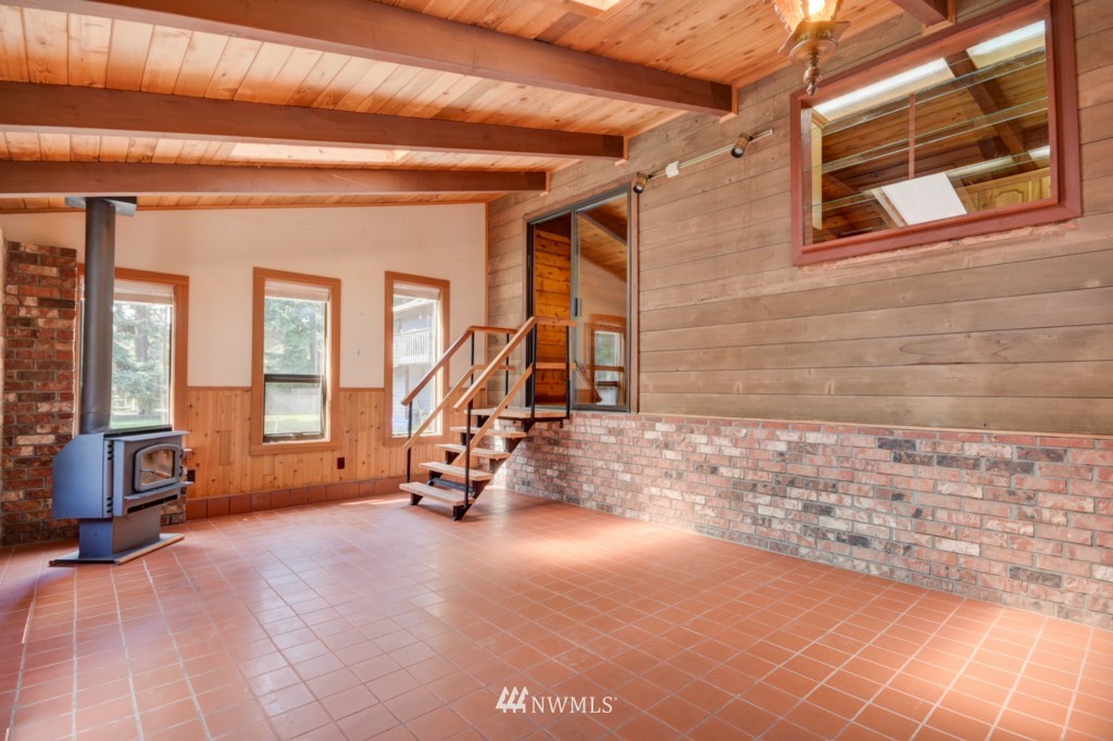 1962 Island View Road Oak Harbor, WA 98277 - Photo 21 of 25 Gallery Image 21