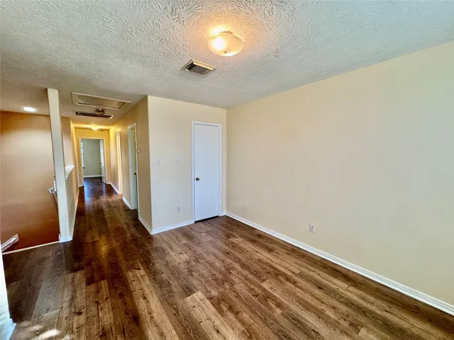 $2,050 | 2503 Marlin Drive, Texas City, TX 77591