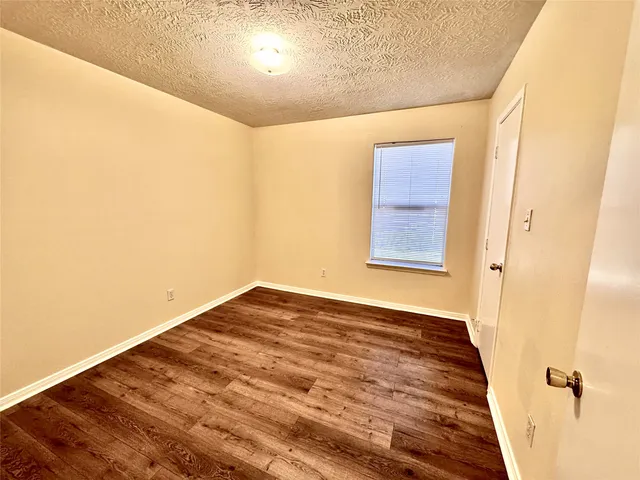 $2,050 | 2503 Marlin Drive, Texas City, TX 77591