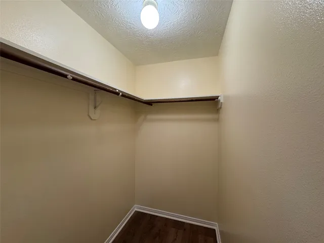 $2,050 | 2503 Marlin Drive, Texas City, TX 77591