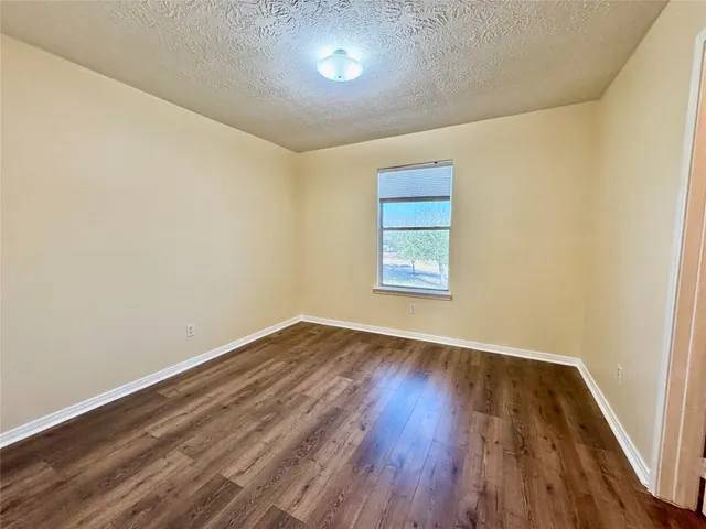 $2,050 | 2503 Marlin Drive, Texas City, TX 77591