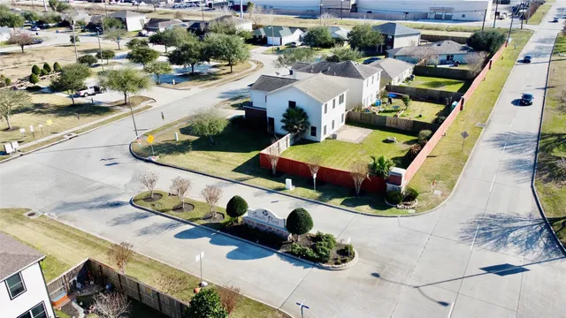 $2,050 | 2503 Marlin Drive, Texas City, TX 77591