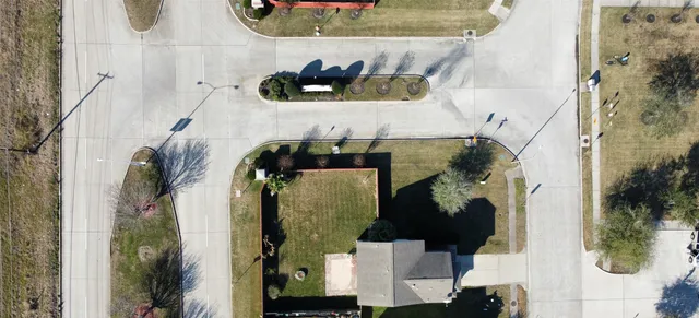 $2,050 | 2503 Marlin Drive, Texas City, TX 77591