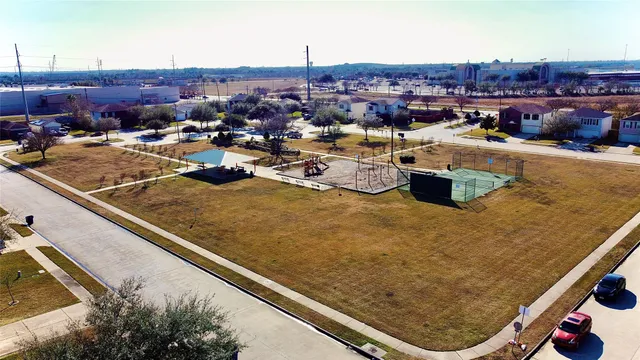 $2,050 | 2503 Marlin Drive, Texas City, TX 77591