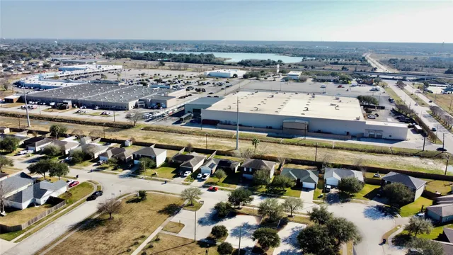 $2,050 | 2503 Marlin Drive, Texas City, TX 77591