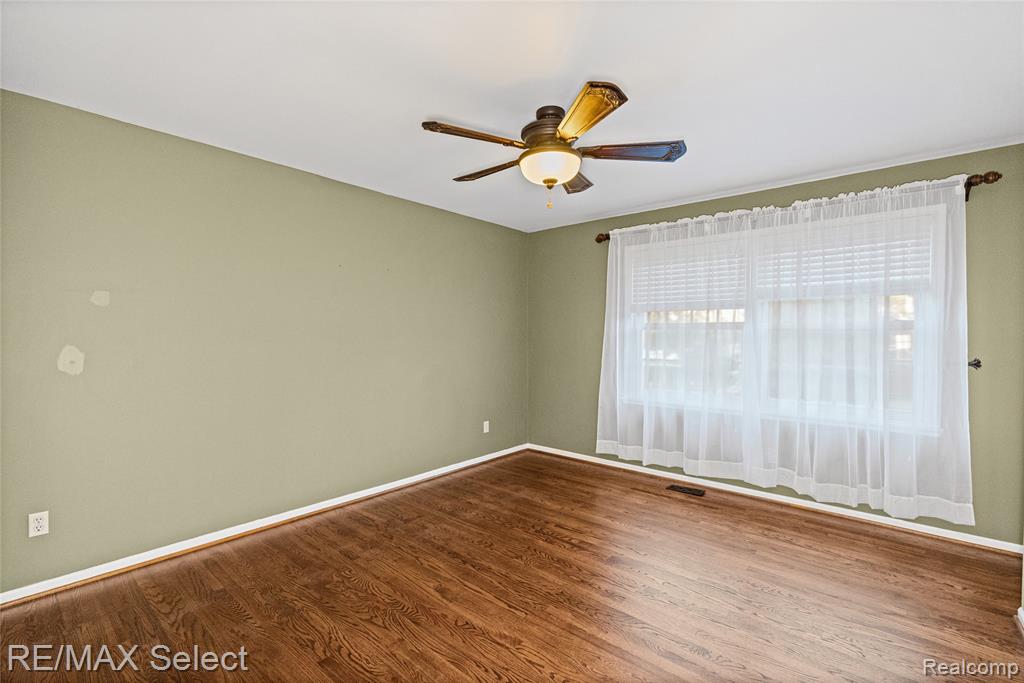 4224 West 4 Lakes Drive Linden, MI 48451 - Photo 38 of 59 Gallery Image 38