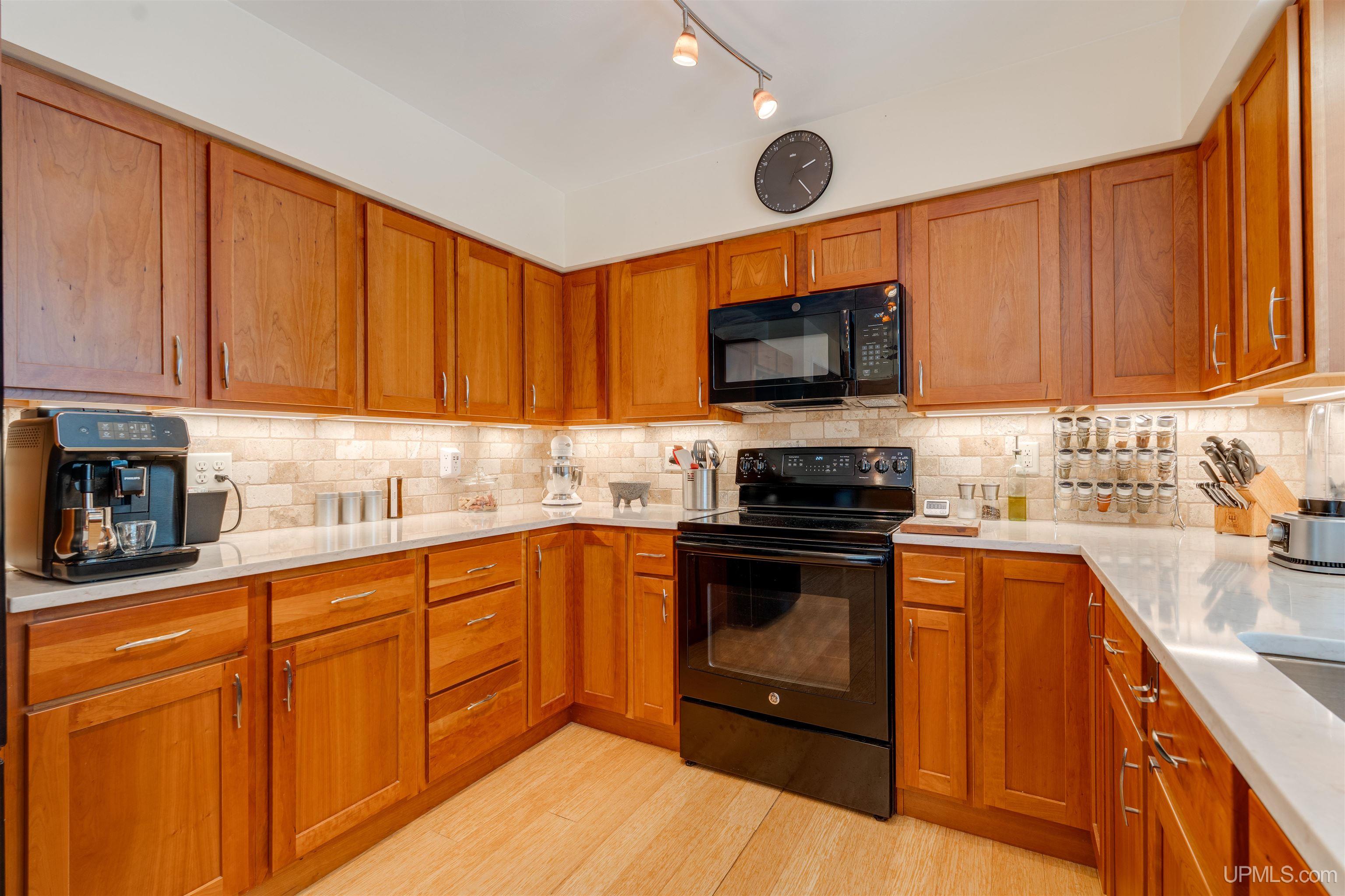 7888 Island Lake Road Manistique, MI 49854 - Photo 7 of 74