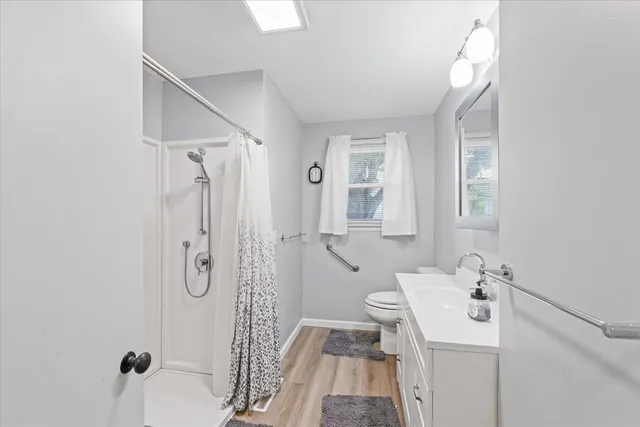 $164,999 | 601 West Main Street, Clinton, IL 61727