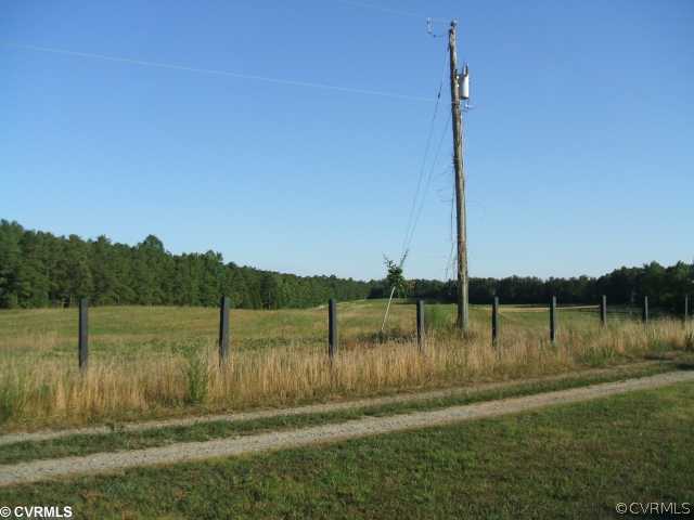7500 Shooters Run Road New Kent, VA 23124 - Photo 11 of 12 Other - View out the side