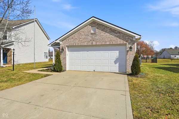 $1,750 | 5561 Wild Horse Drive, Indianapolis, IN 46239