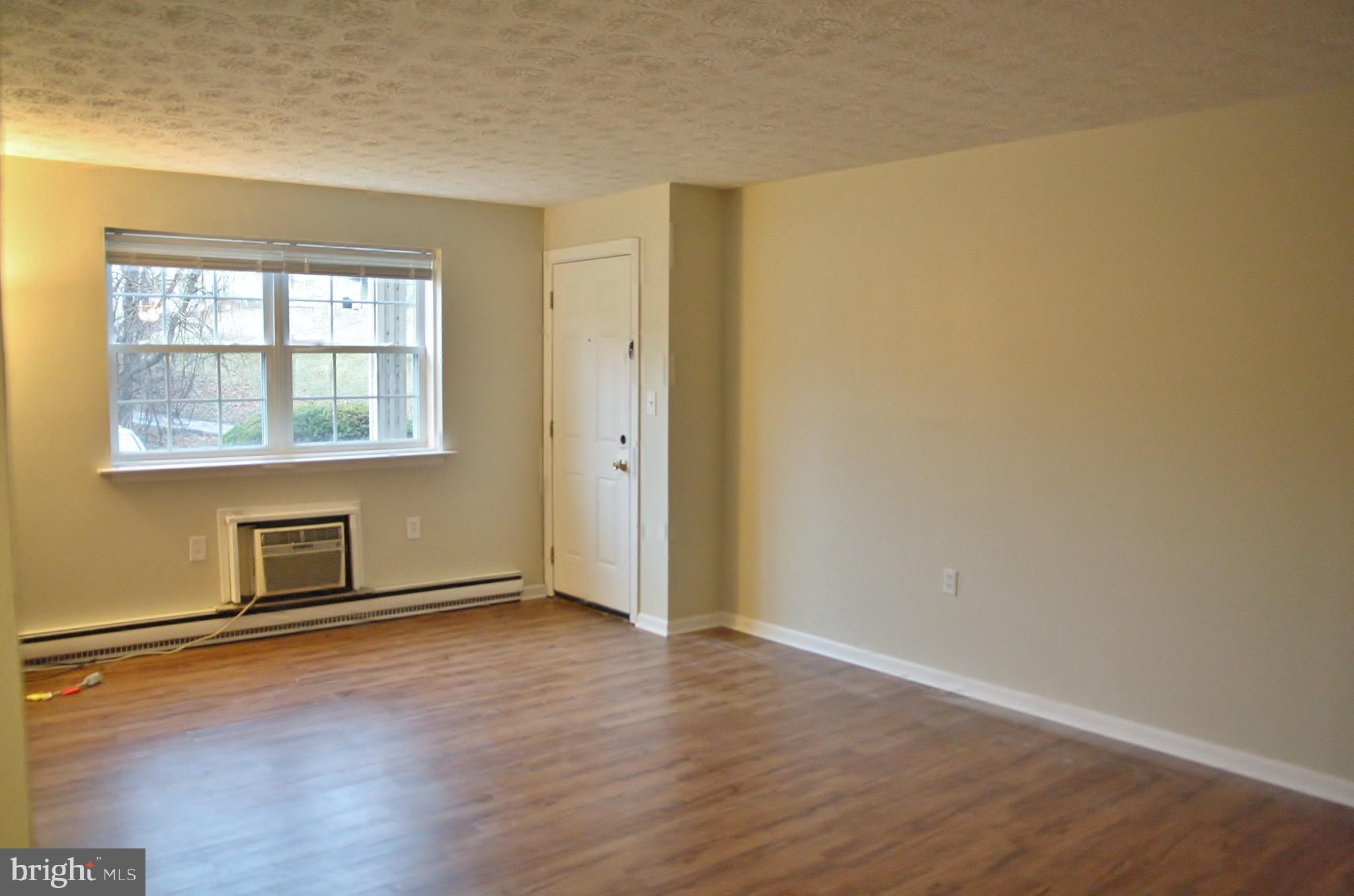 6007 Willow Spring Road, Unit B Harrisburg, PA 17111 - Photo 2 of 12