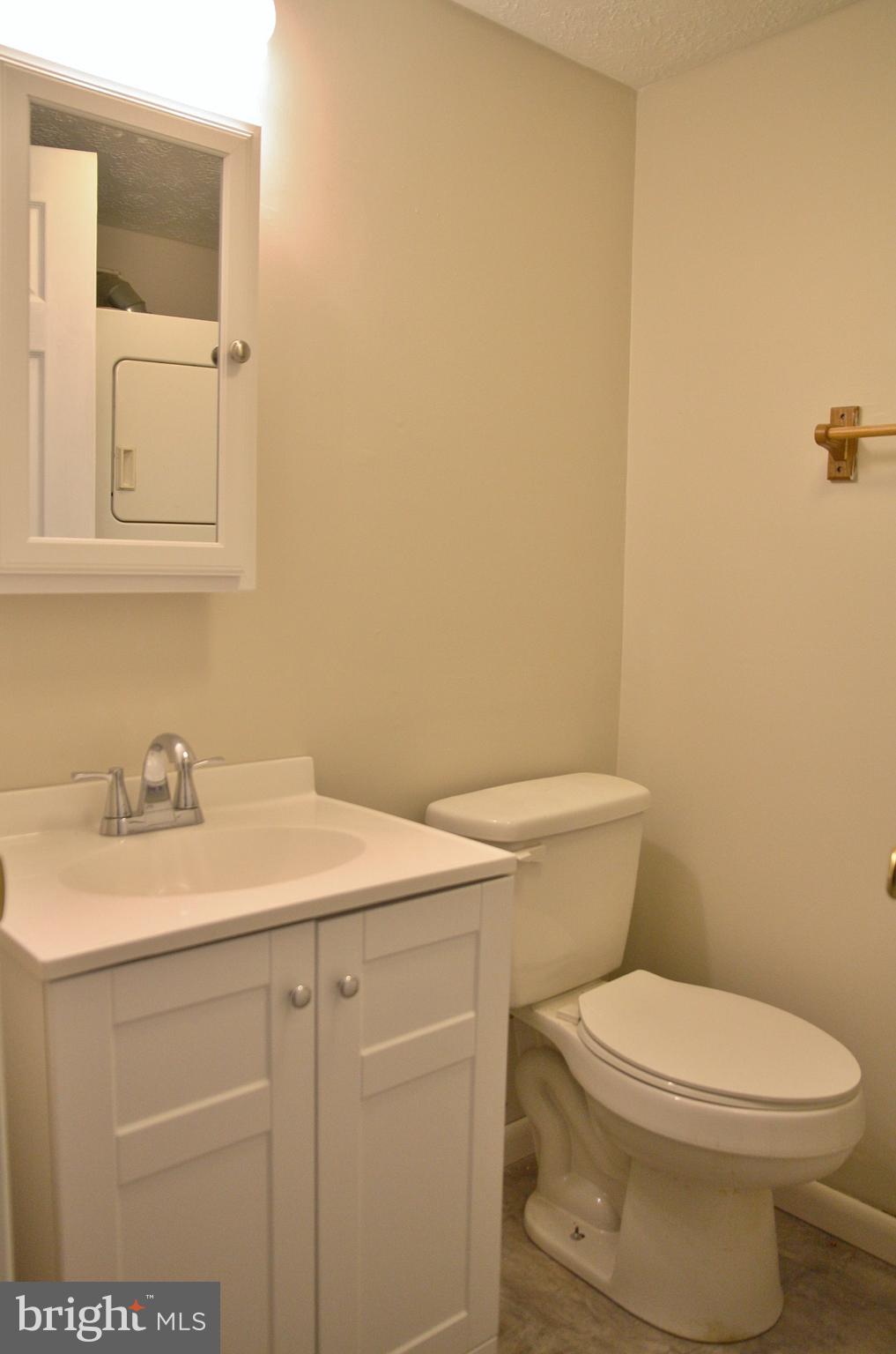 6007 Willow Spring Road, Unit B Harrisburg, PA 17111 - Photo 7 of 12