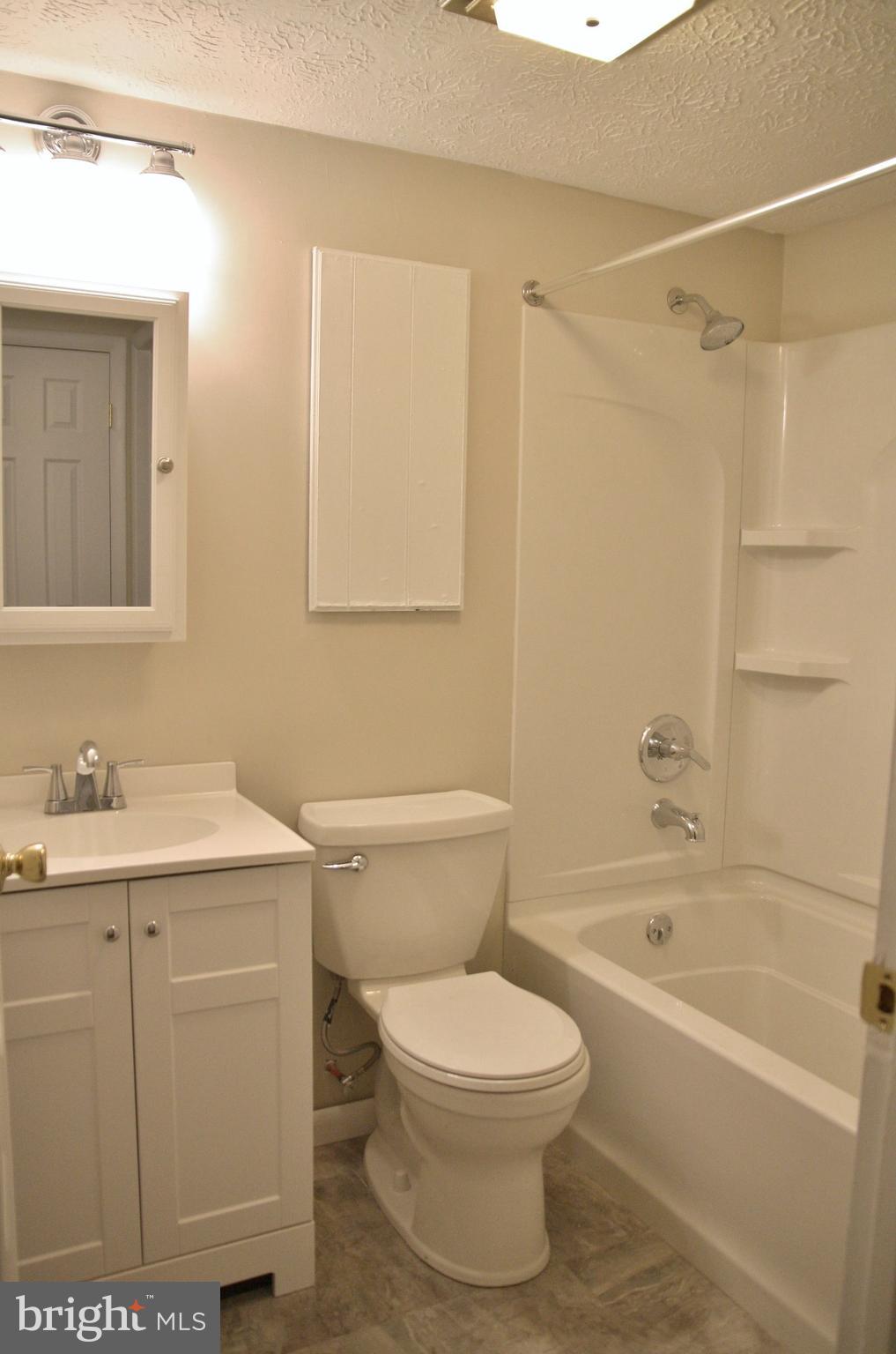 6007 Willow Spring Road, Unit B Harrisburg, PA 17111 - Photo 10 of 12