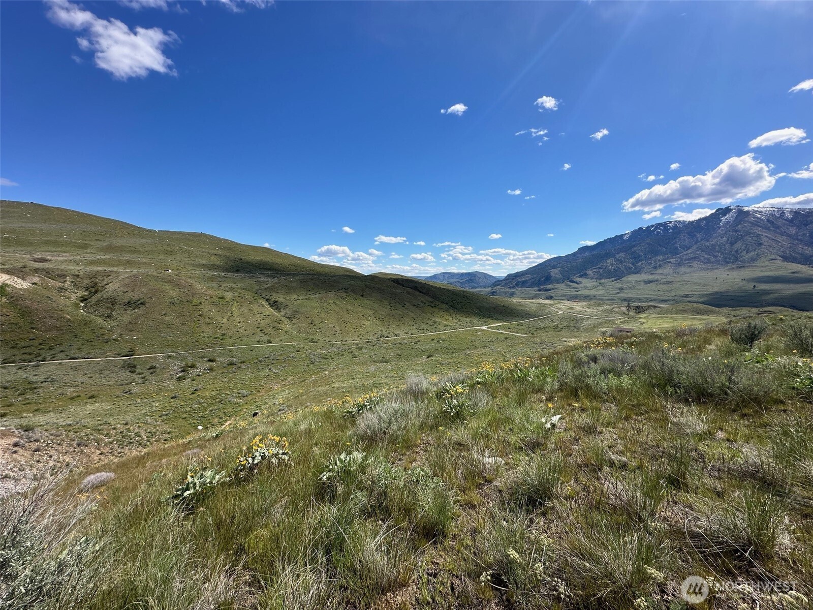 0 Bill Shaw Road Pateros, WA 98846 - Photo 3 of 10 a view of an ocean