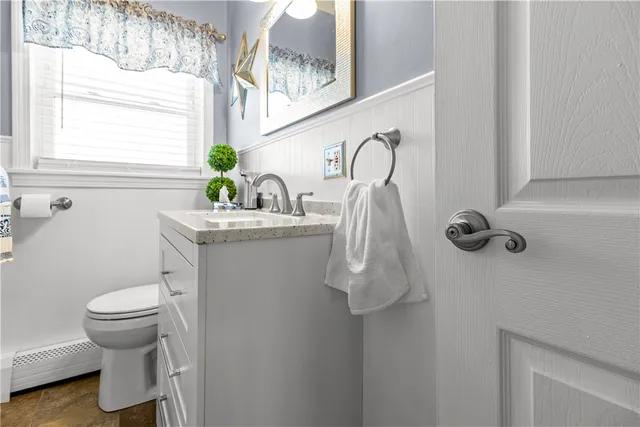 $470,500 | 17 Mowry Avenue, Cumberland, RI 02864