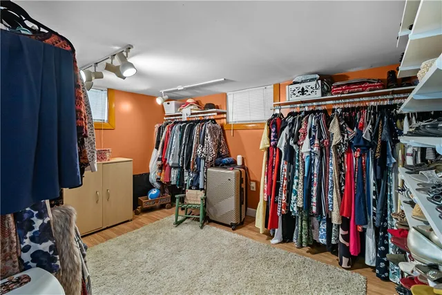 $470,500 | 17 Mowry Avenue, Cumberland, RI 02864