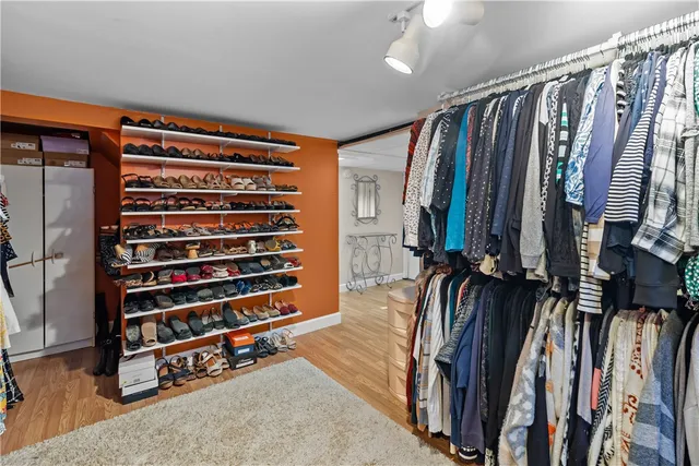 $470,500 | 17 Mowry Avenue, Cumberland, RI 02864