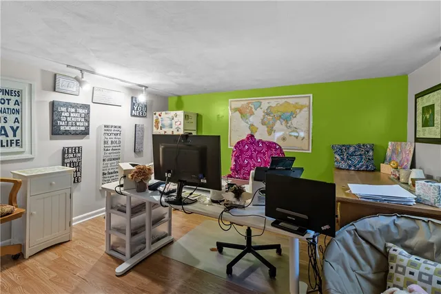 $470,500 | 17 Mowry Avenue, Cumberland, RI 02864