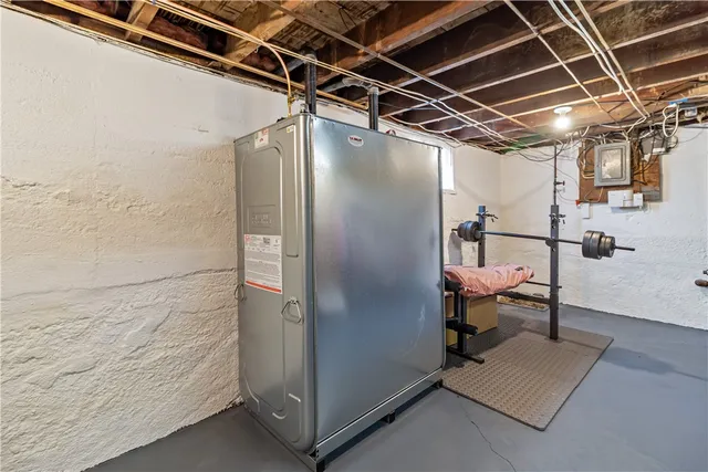 $470,500 | 17 Mowry Avenue, Cumberland, RI 02864