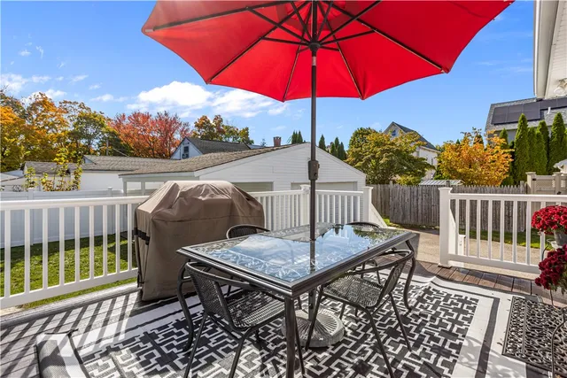 $470,500 | 17 Mowry Avenue, Cumberland, RI 02864