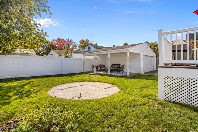 $470,500 | 17 Mowry Avenue, Cumberland, RI 02864