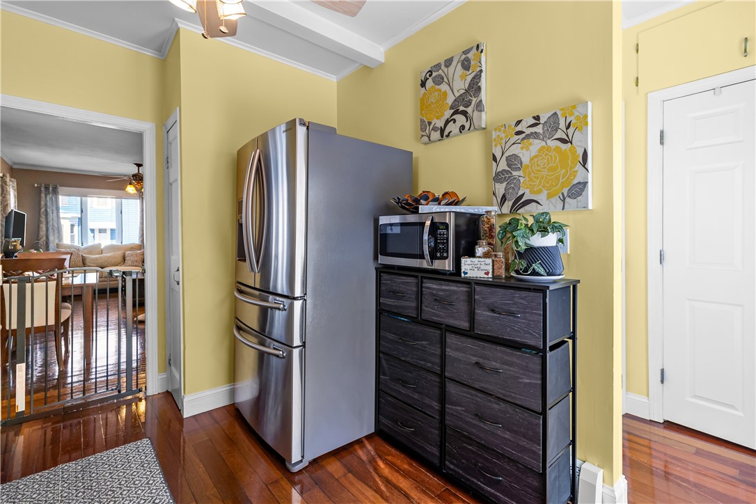 17 Mowry Avenue Cumberland, RI 02864 - Photo 8 of 37