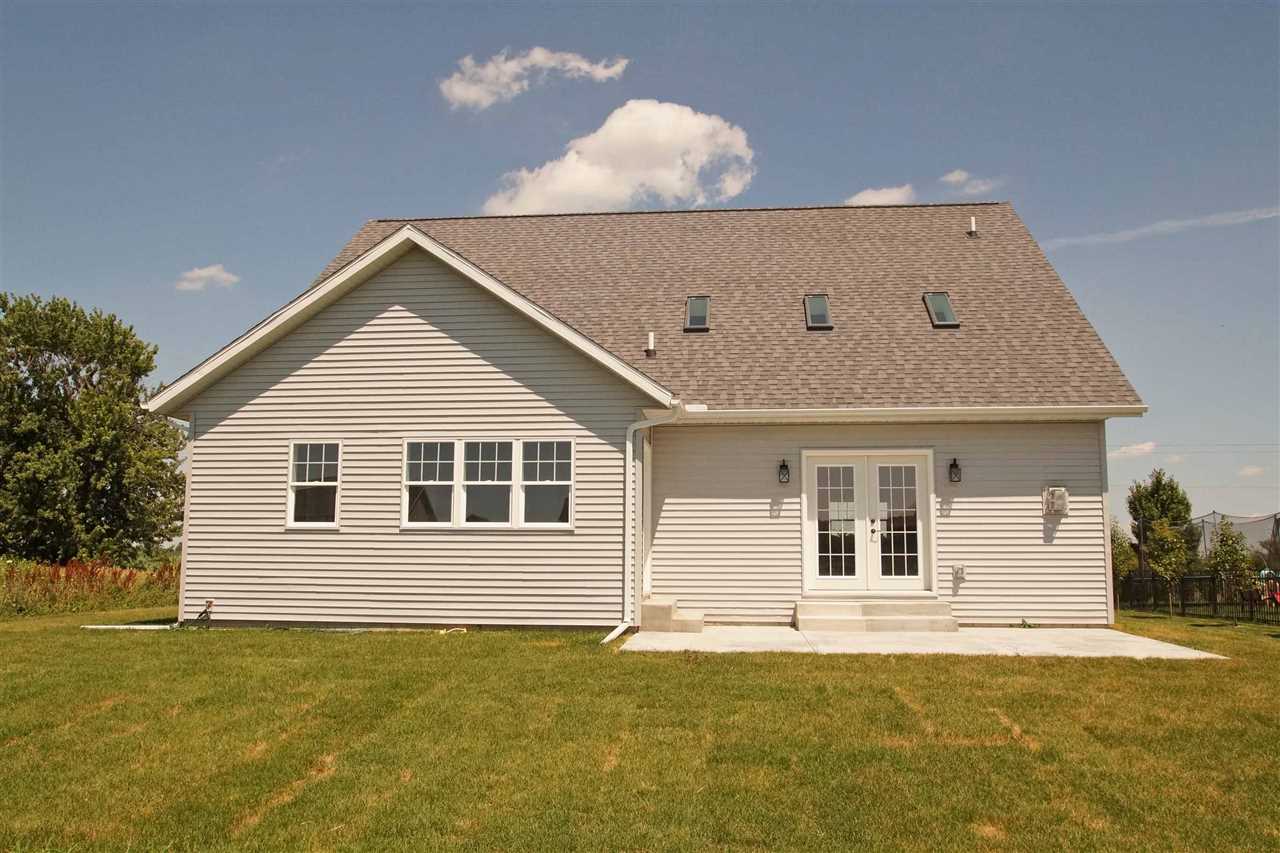 1324 North Nofsinger Road Washington, IL 61571 - Photo 4 of 31 Gallery Image 4