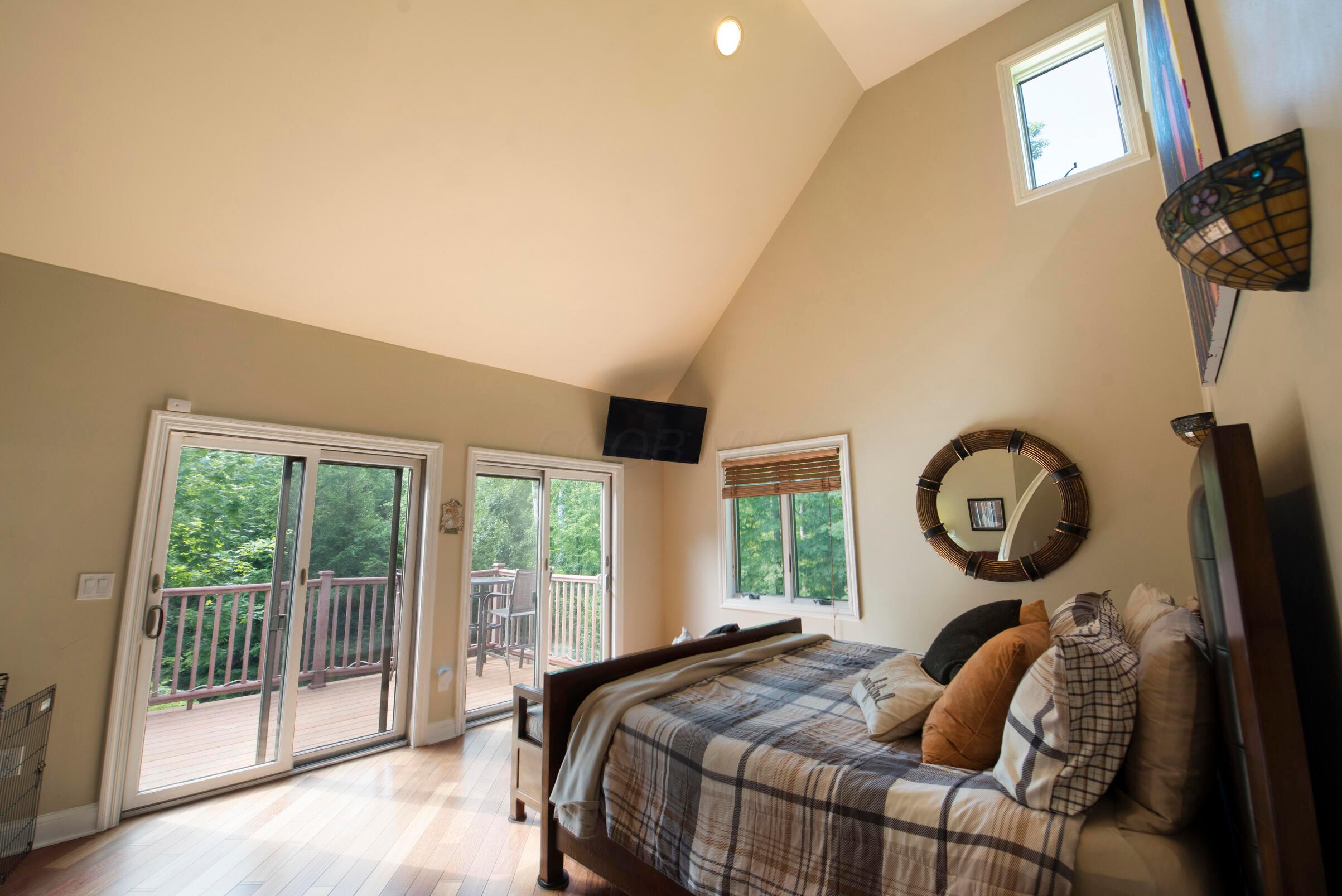 285 Partridge Bend Powell, OH 43065 - Photo 21 of 55 Owners Suite