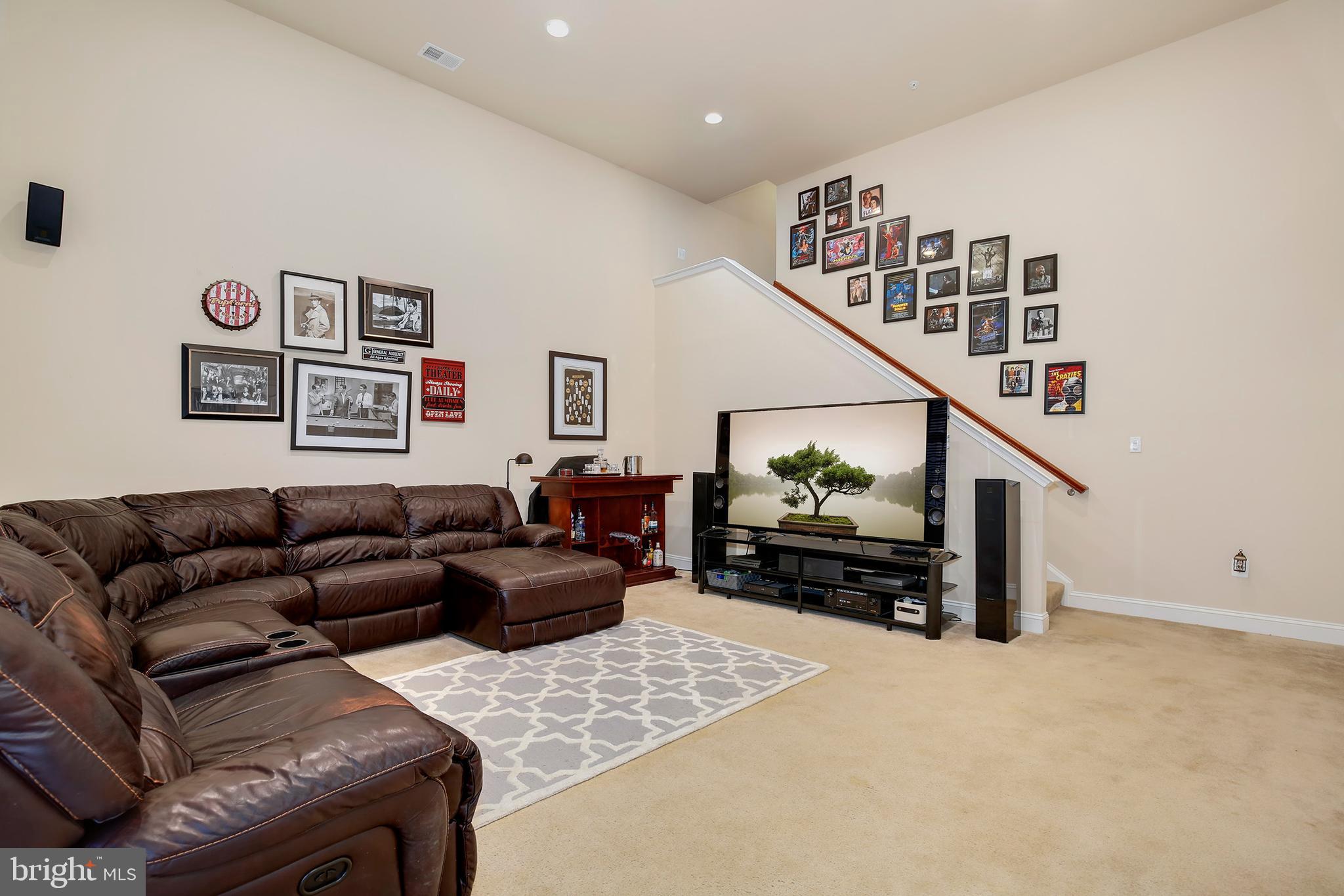 9344 Rock Ripple Lane Laurel, MD 20723 - Photo 4 of 35 Gallery Image 4