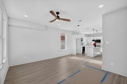 $279,900 | 8027 Betty Boop Street, Houston, TX 77028
