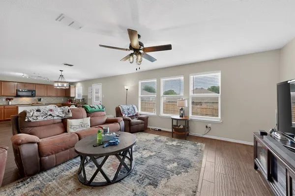 $3,000 | 2435 Castle Pines Drive, Burleson, TX 76028