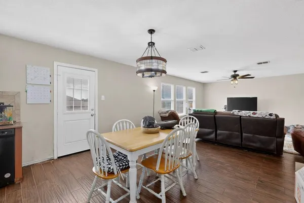 $3,000 | 2435 Castle Pines Drive, Burleson, TX 76028