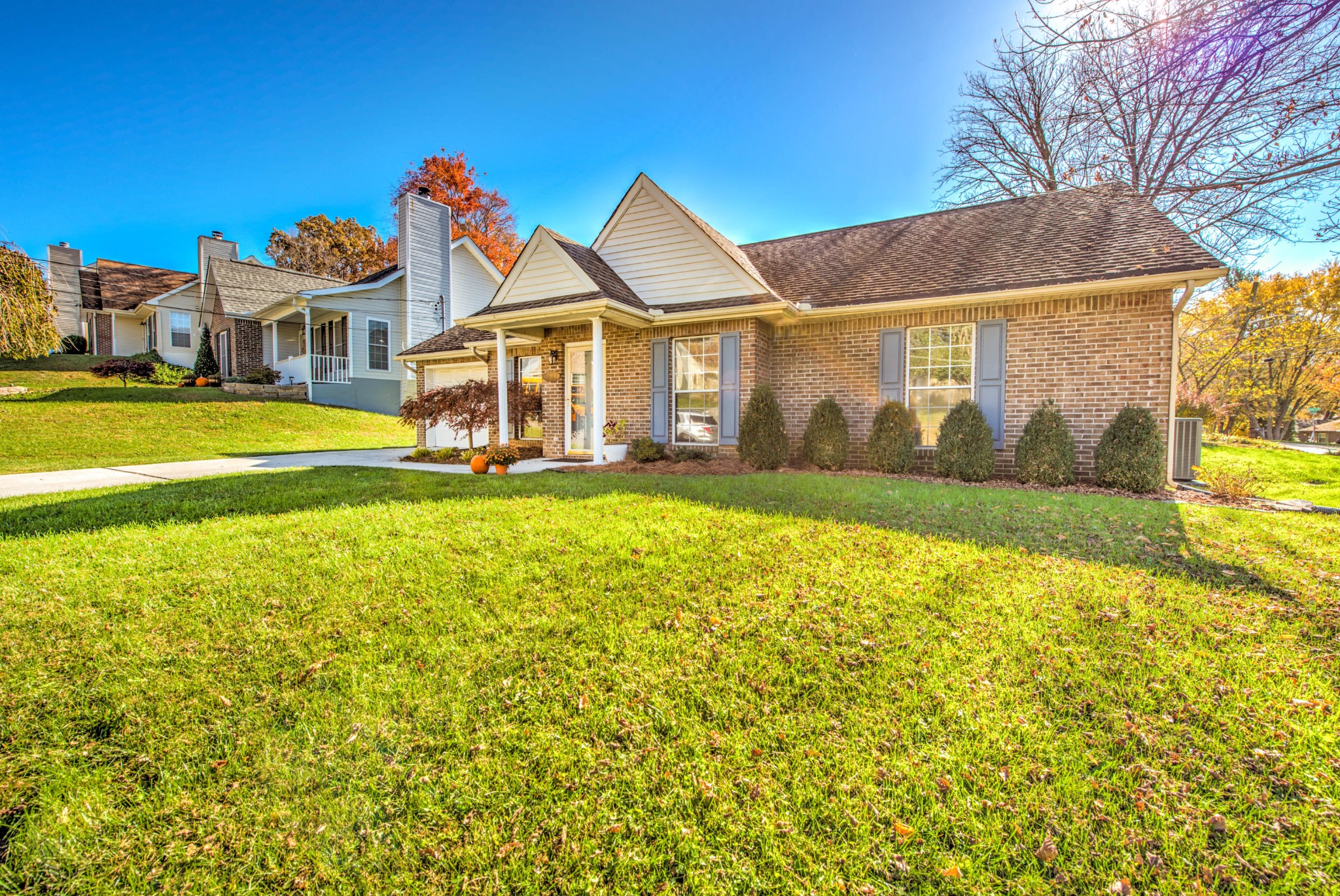 4356 Walnut Ridge Lane Knoxville, TN 37921 - Photo 2 of 23 front view of a house with a big yard