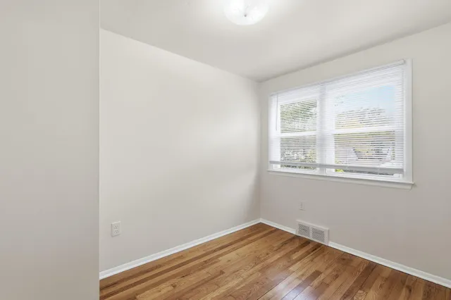 $1,595 | 314 West Muir Avenue, Hazel Park, MI 48030