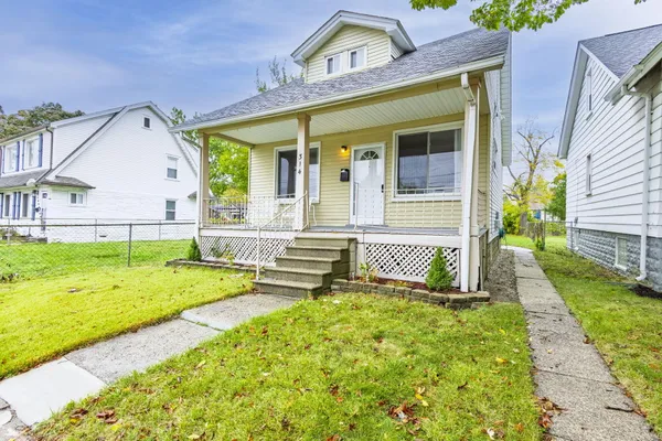 $1,495 | 314 West Muir Avenue, Hazel Park, MI 48030