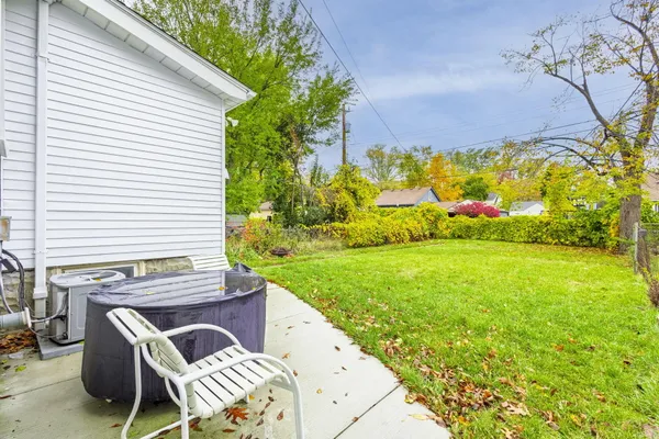 $1,495 | 314 West Muir Avenue, Hazel Park, MI 48030