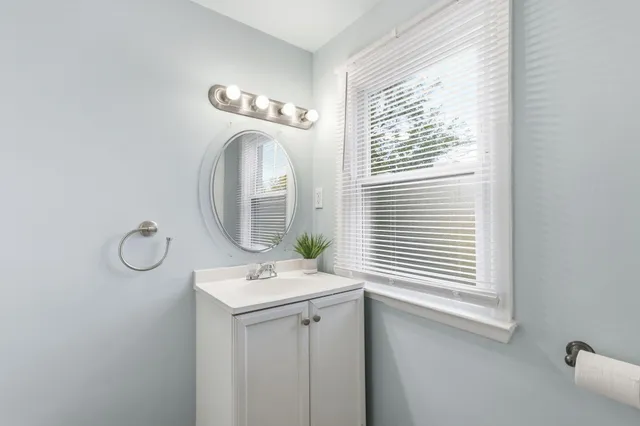 $1,595 | 314 West Muir Avenue, Hazel Park, MI 48030