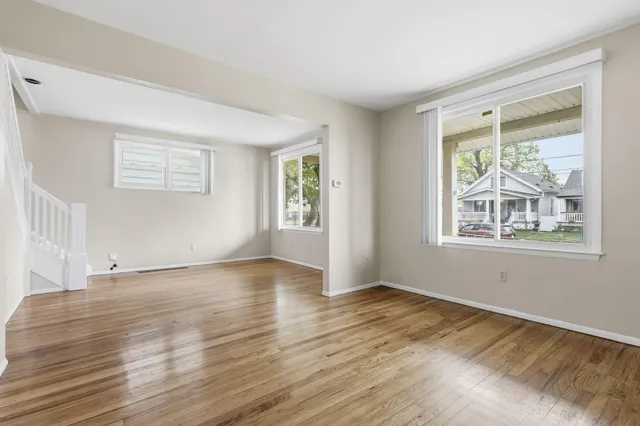 $1,595 | 314 West Muir Avenue, Hazel Park, MI 48030