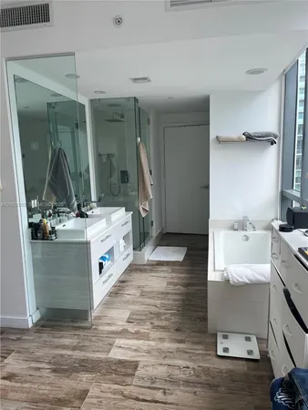 $3,500 | 650 Northeast 32nd Street, Unit 608, Miami, FL 33137