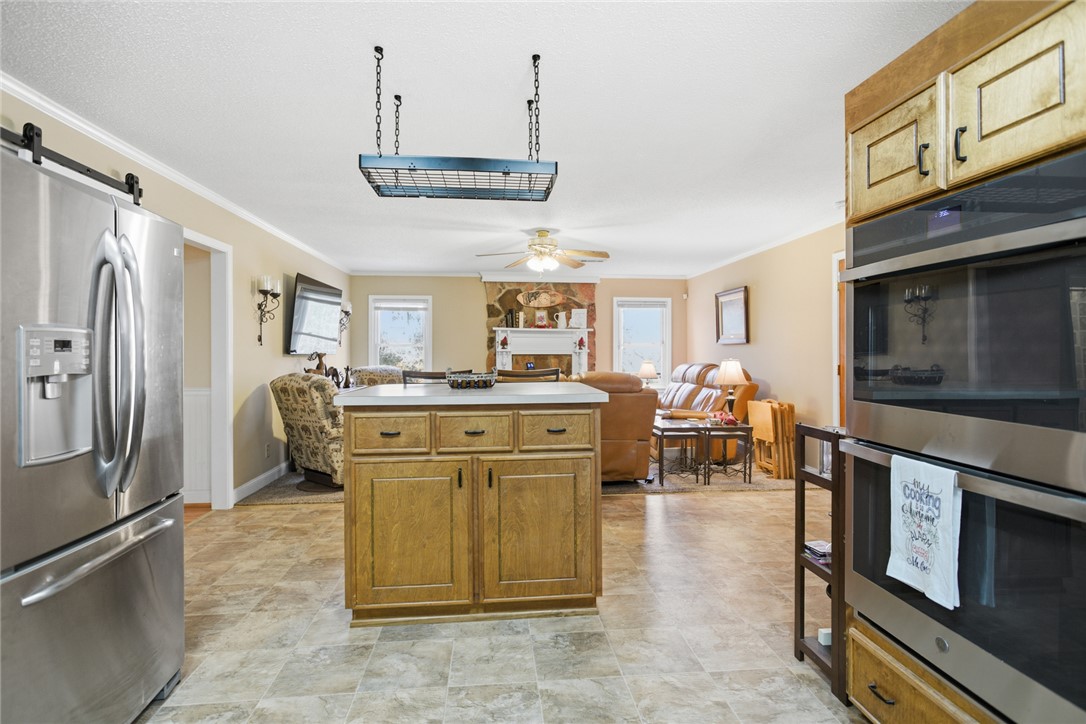 1005 Pinecroft Drive Anderson, SC 29621 - Photo 26 of 50 This open concept kitchen and living space provides seamless flow for daily living.