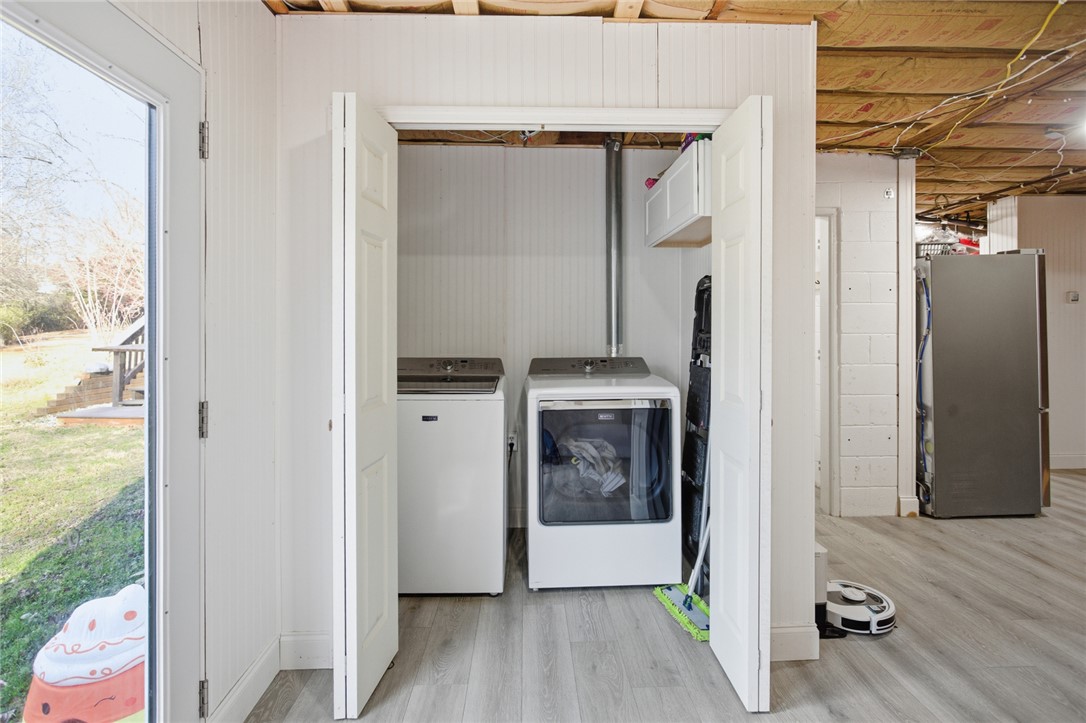 1005 Pinecroft Drive Anderson, SC 29621 - Photo 45 of 50 This dedicated laundry space offers convenience and direct access to outdoor living.