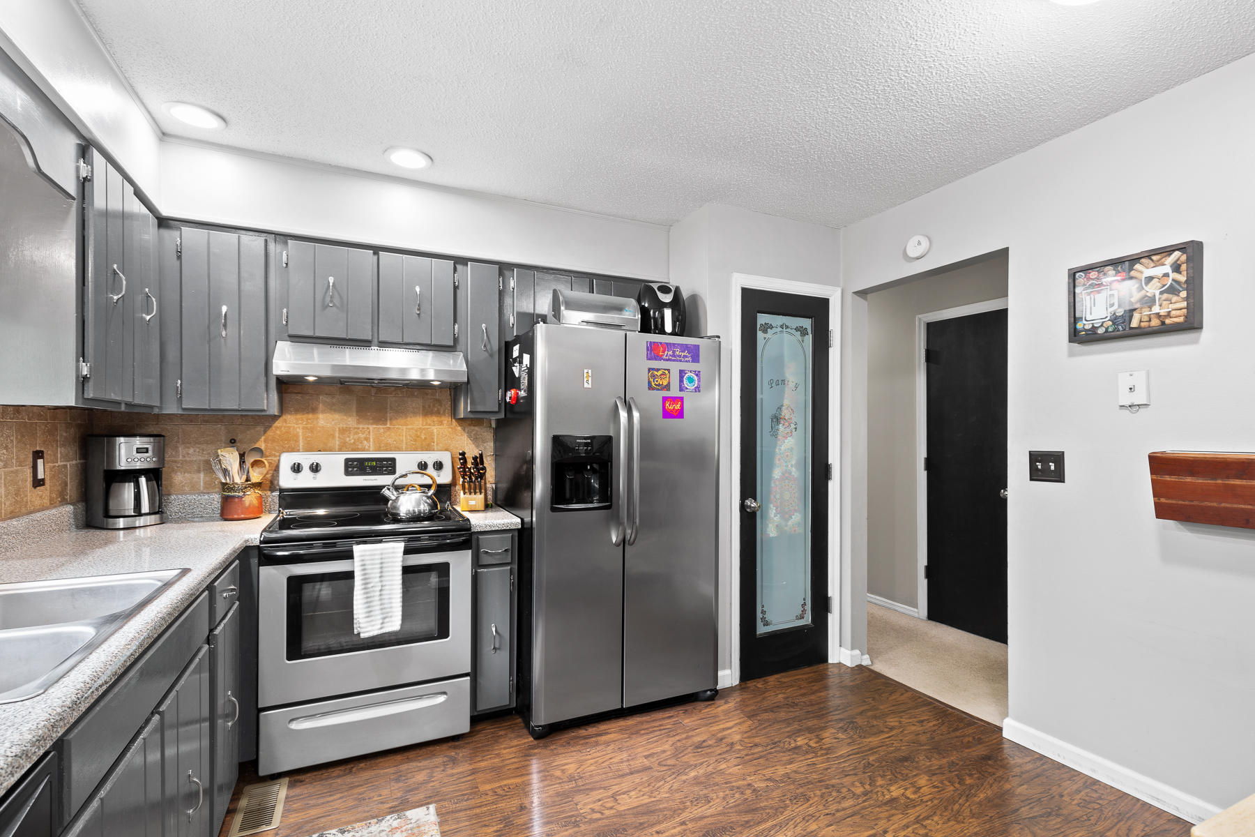 423 Stone Ridge Drive Hixson, TN 37343 - Photo 12 of 32 Kitchen