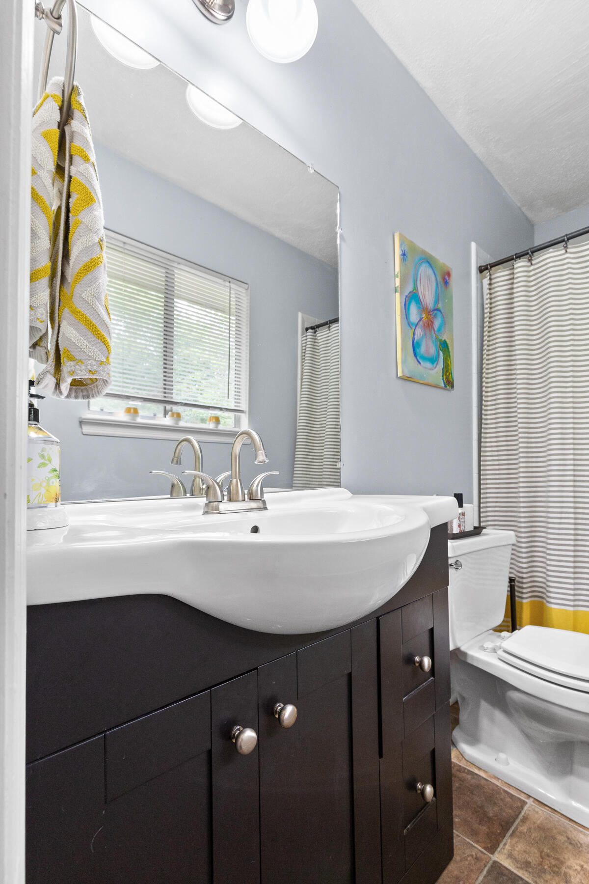 423 Stone Ridge Drive Hixson, TN 37343 - Photo 22 of 32 Master Bathroom