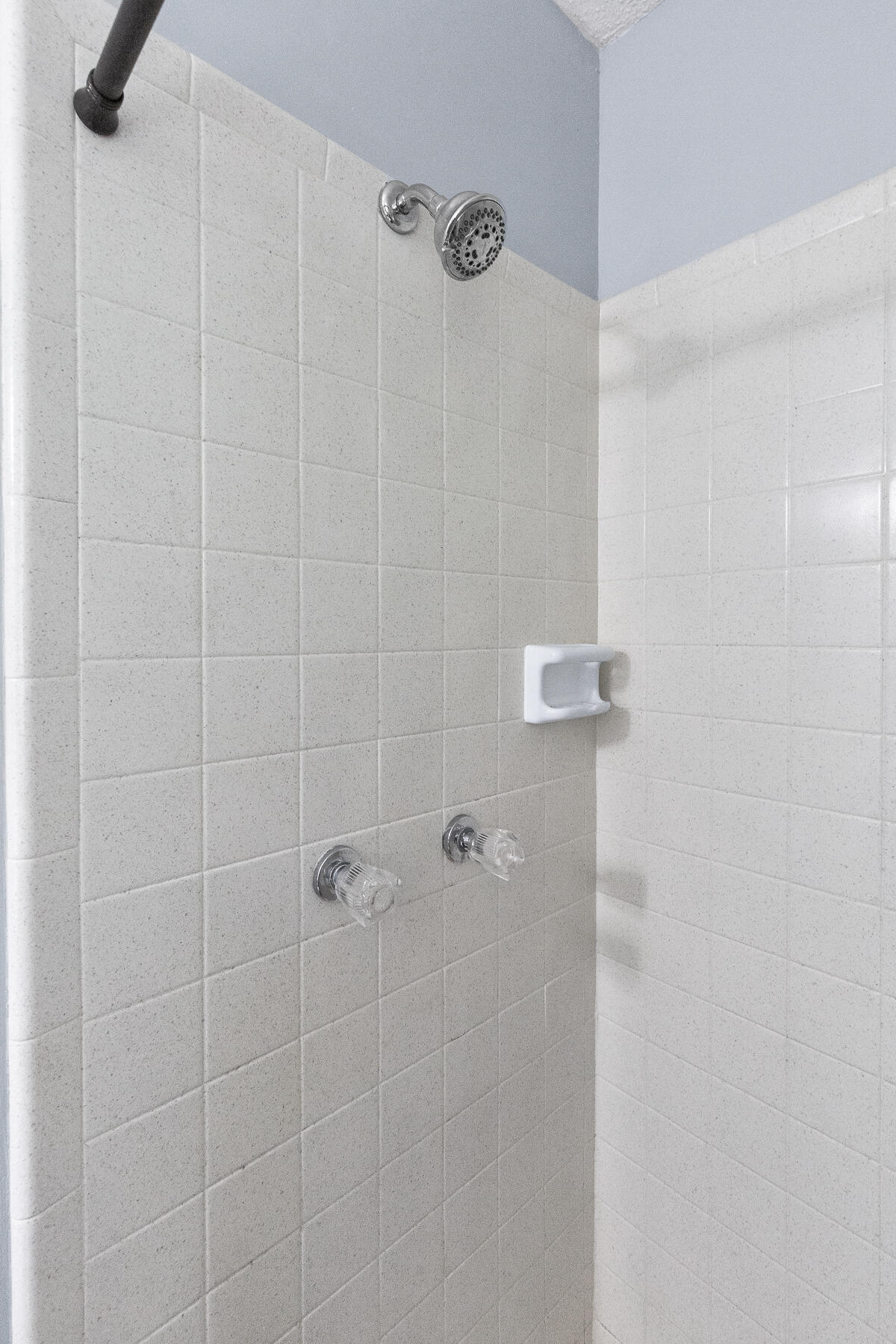 423 Stone Ridge Drive Hixson, TN 37343 - Photo 23 of 32 Master Shower