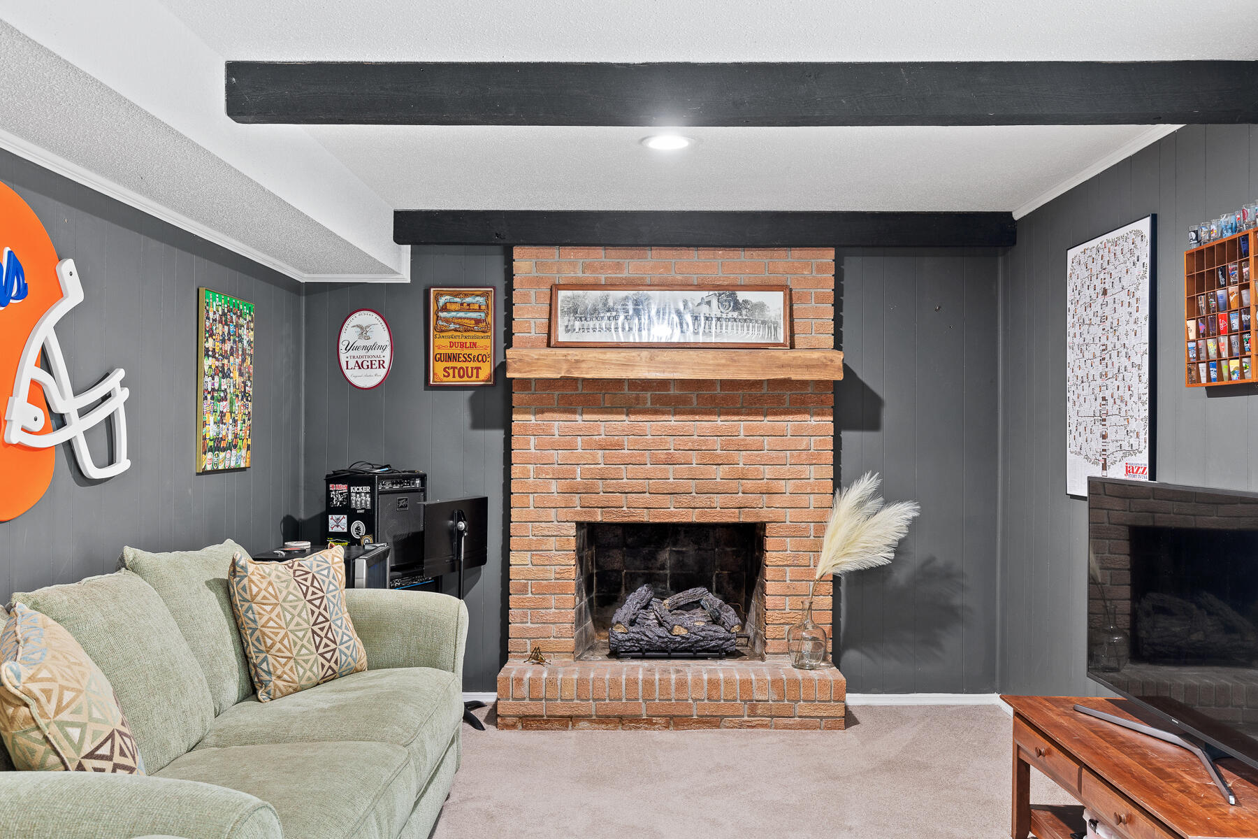 423 Stone Ridge Drive Hixson, TN 37343 - Photo 27 of 32 Family Room